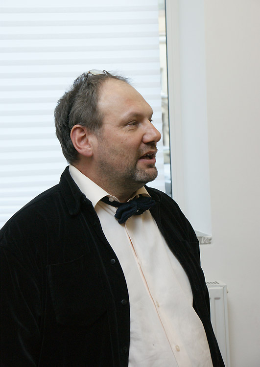 Юрий Молодковец