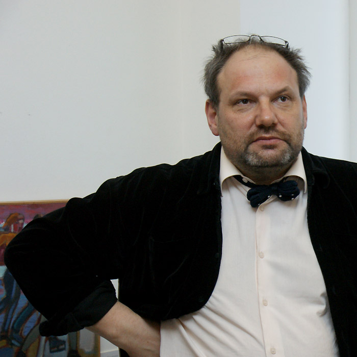 Юрий Молодковец