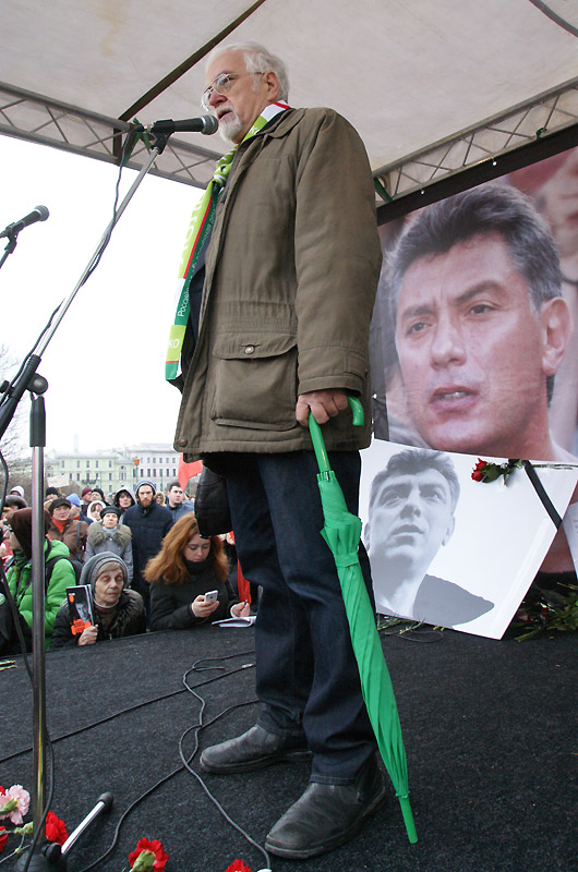 Анатолий Голов