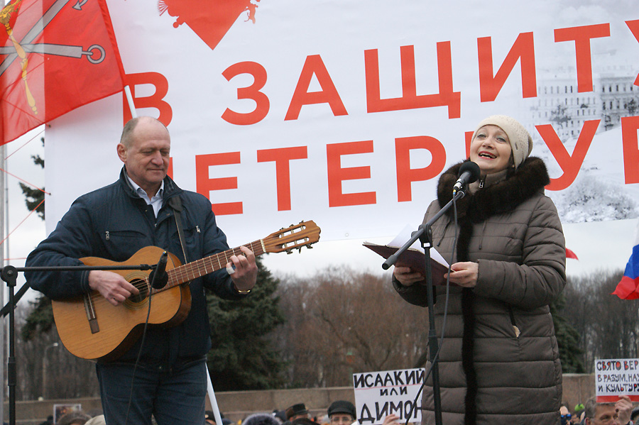 Лариса Дмитриева