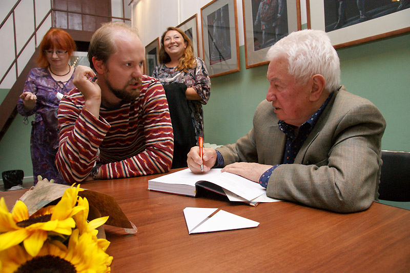 Илья Захаренков, Владимир Войнович