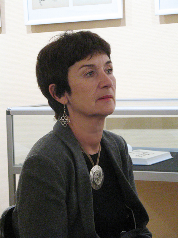 Елена Петрова