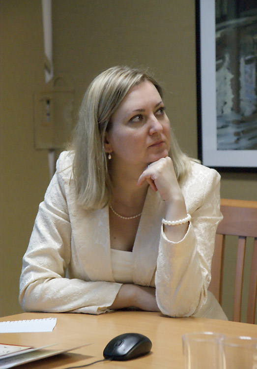 Елена Хрустова