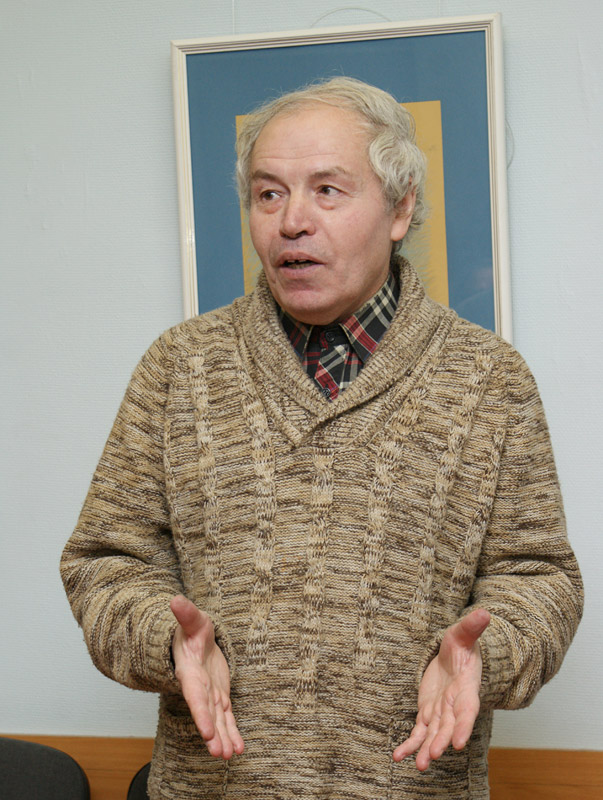 Арон Зинштейн