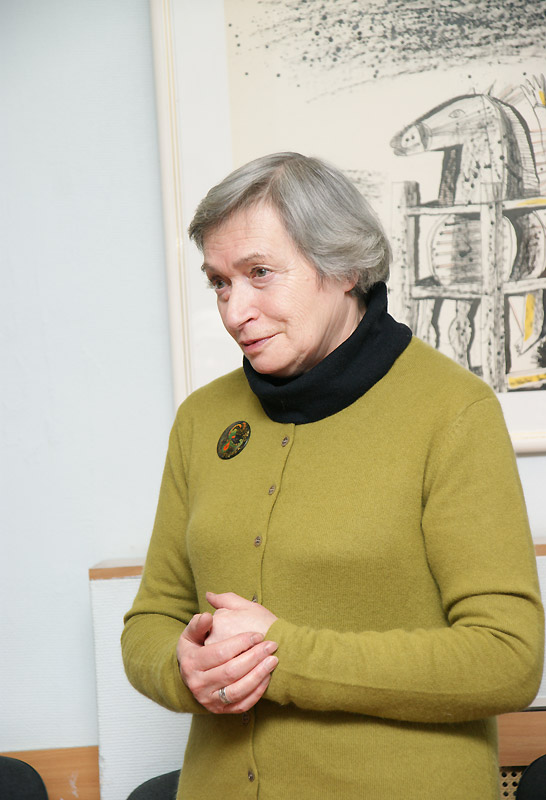 Изабелла Белят