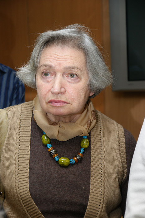 Изабелла Белят
