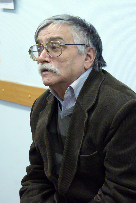 Сергей Стратановский