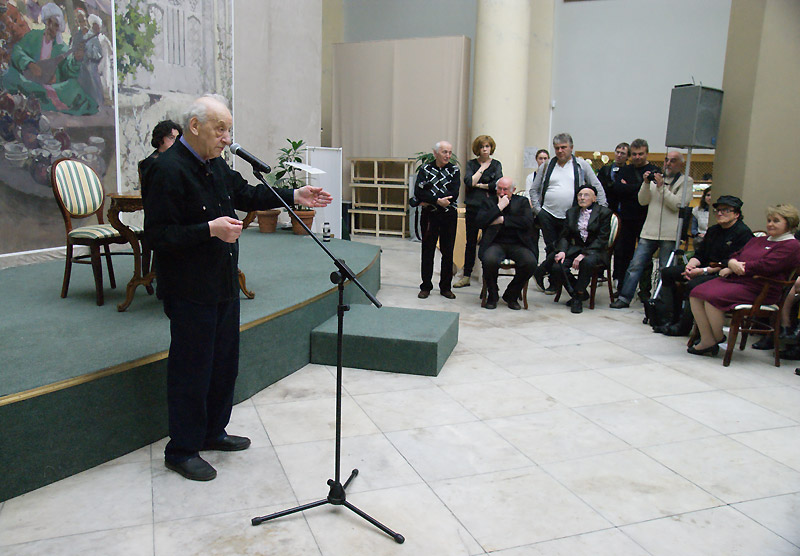 Лев Сморгон