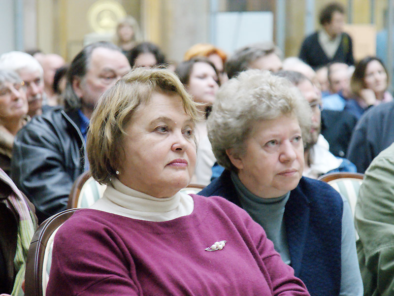 Евгения Петрова, Ольга Старовойтова