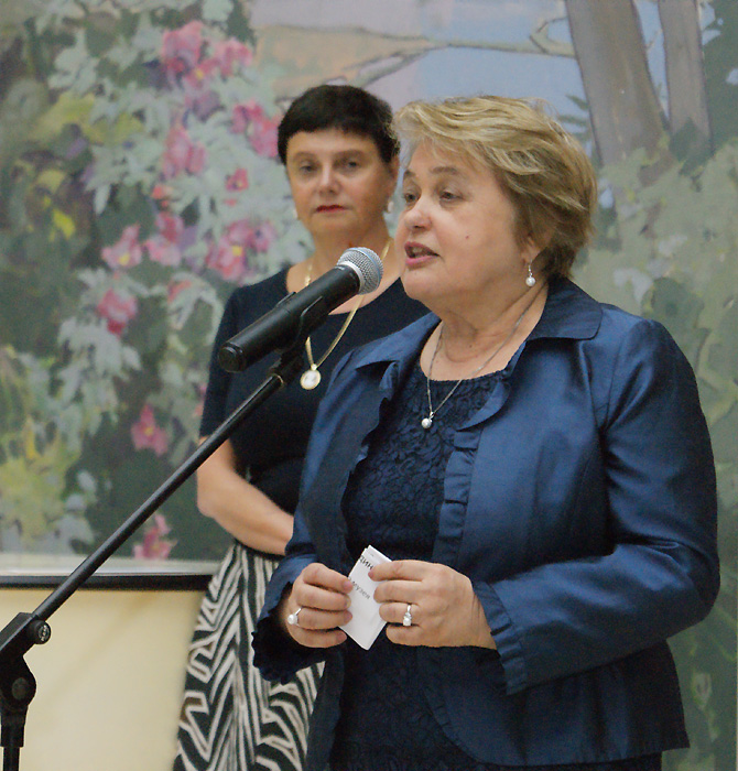 Евгения Петрова