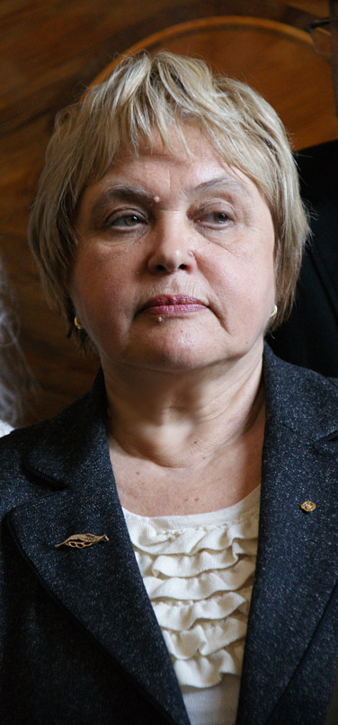 Евгения Петрова