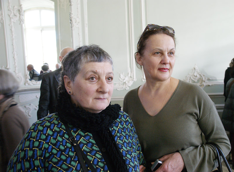 Елена Шур