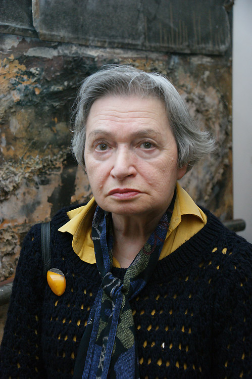 Изабелла Белят