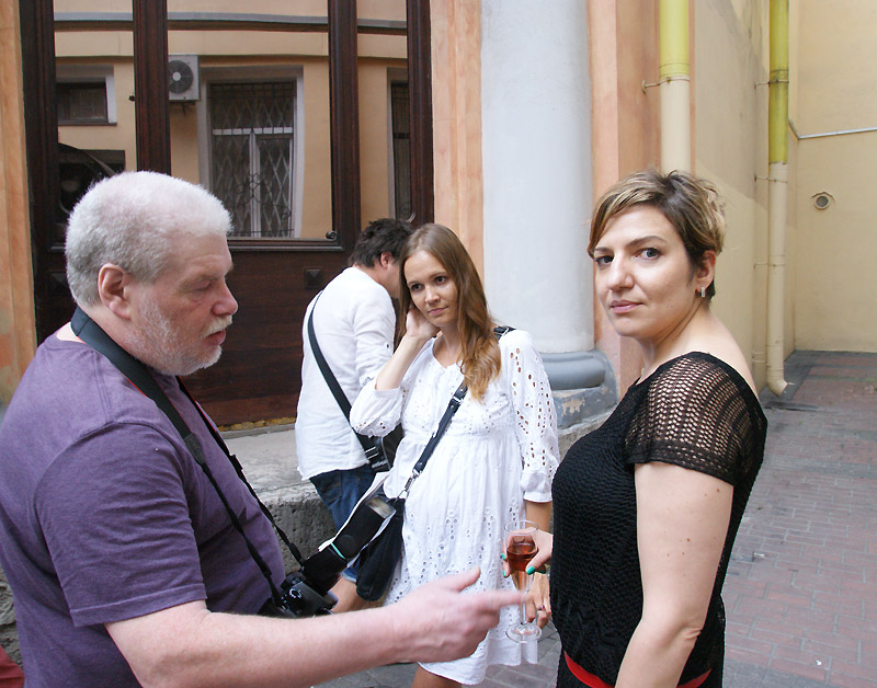 Яков Кальменс, Лиза Савина