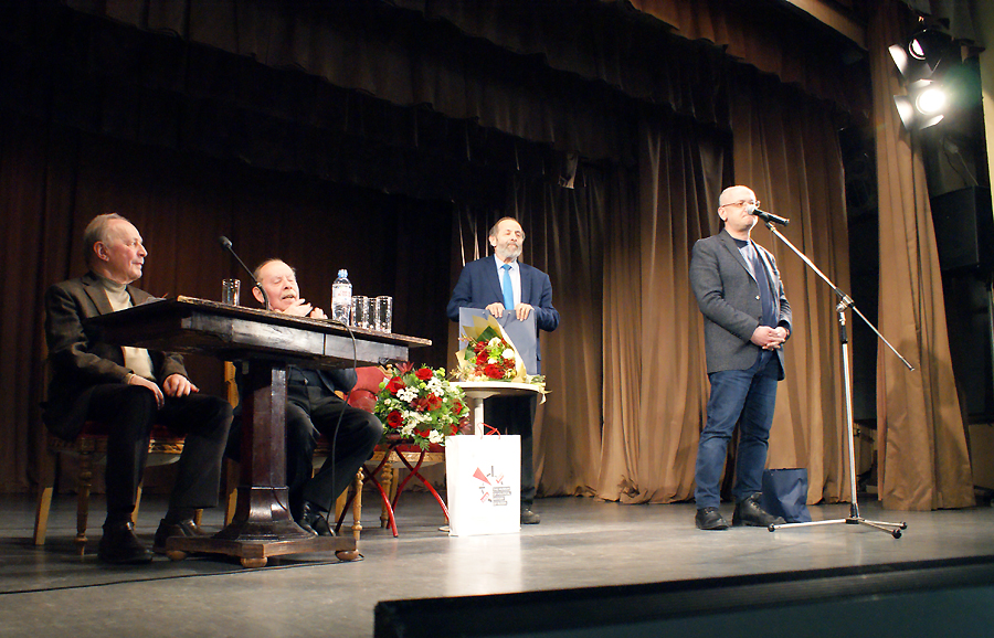 Андрей Арьев, Яков Гордин, Борис Вишневский, Максим Резник