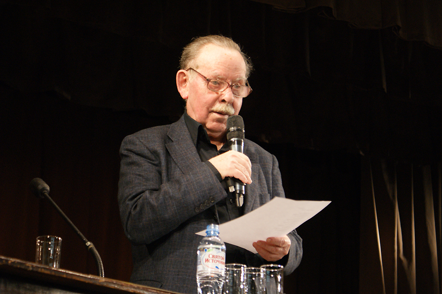Яков Гордин