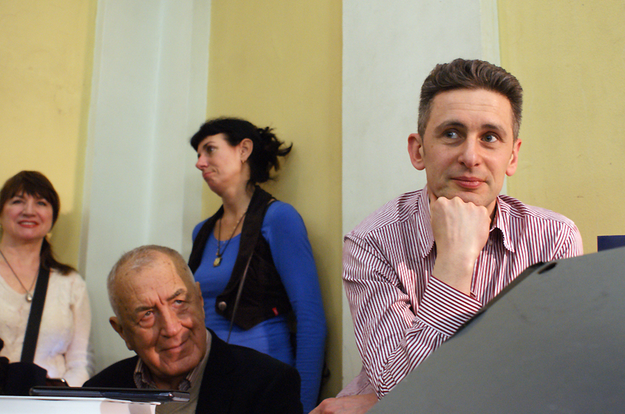 Валерий Попов