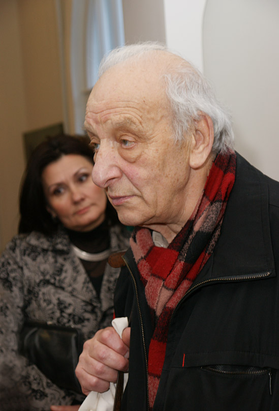 Лев Сморгон