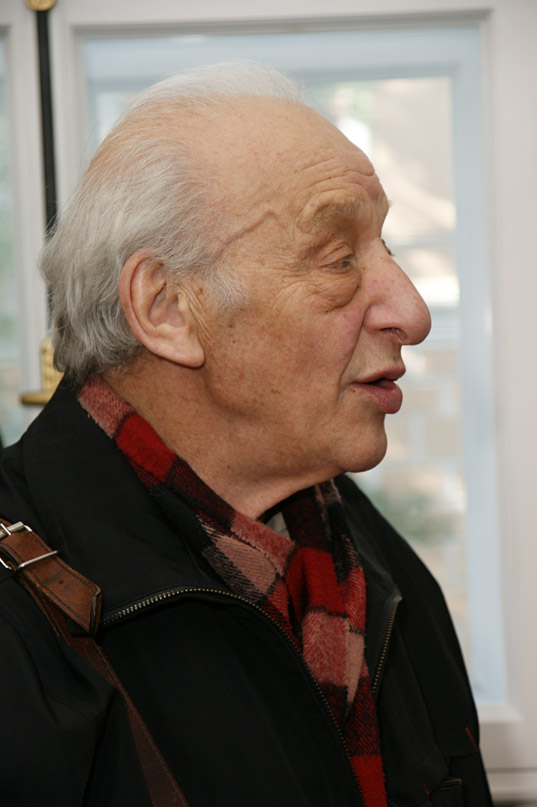 Лев Сморгон