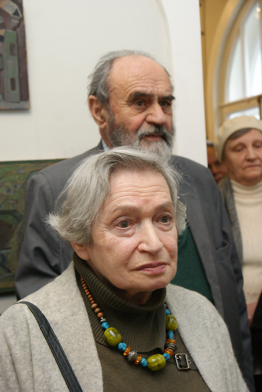 Изабелла Белят, Николай Благодатов