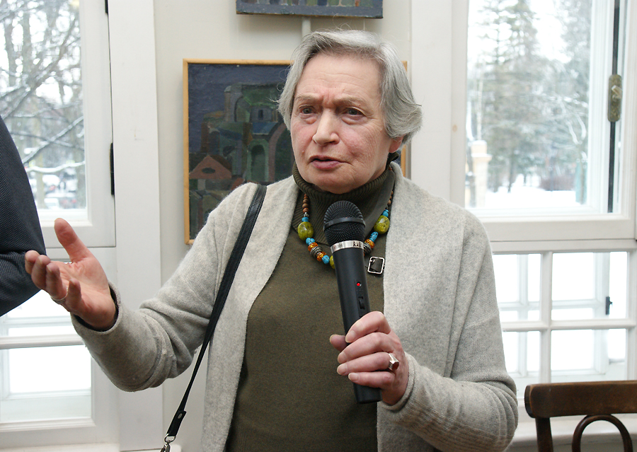 Изабелла Белят