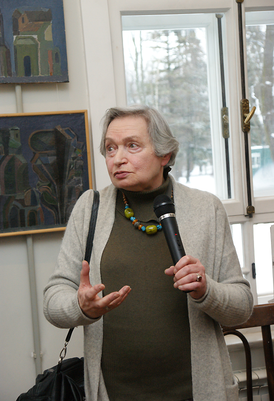 Изабелла Белят