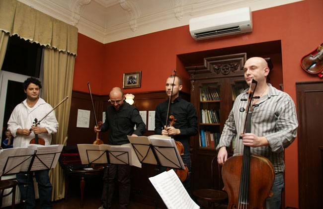 �������� ������� �Quadmusic�