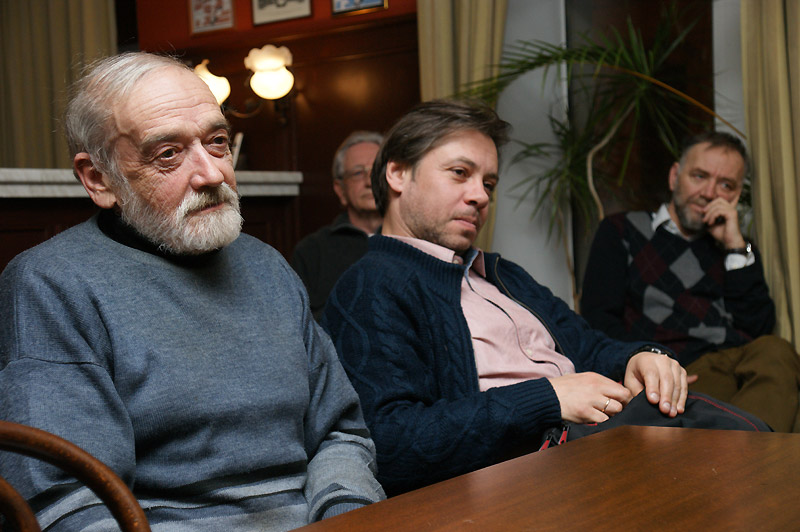 Владимир Беспалько, Пётр Казарновский