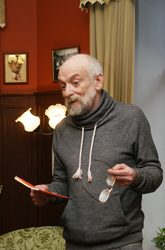 Николай Голь