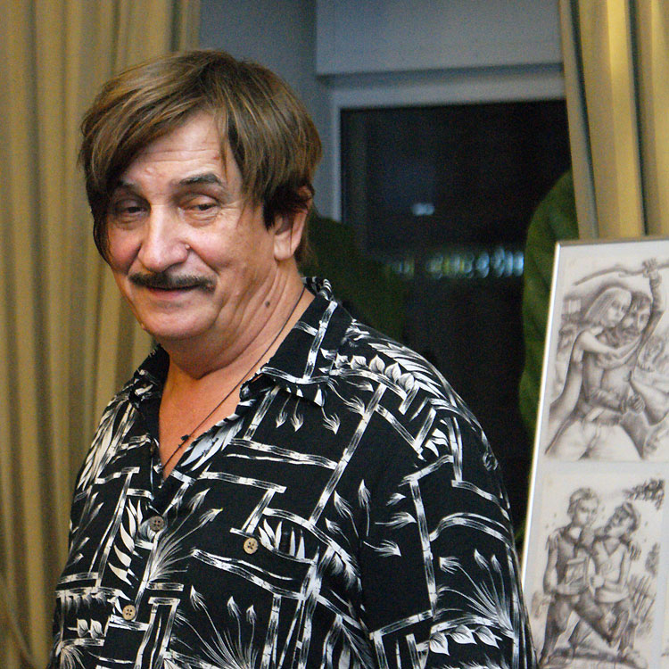 Виктор Тихомиров