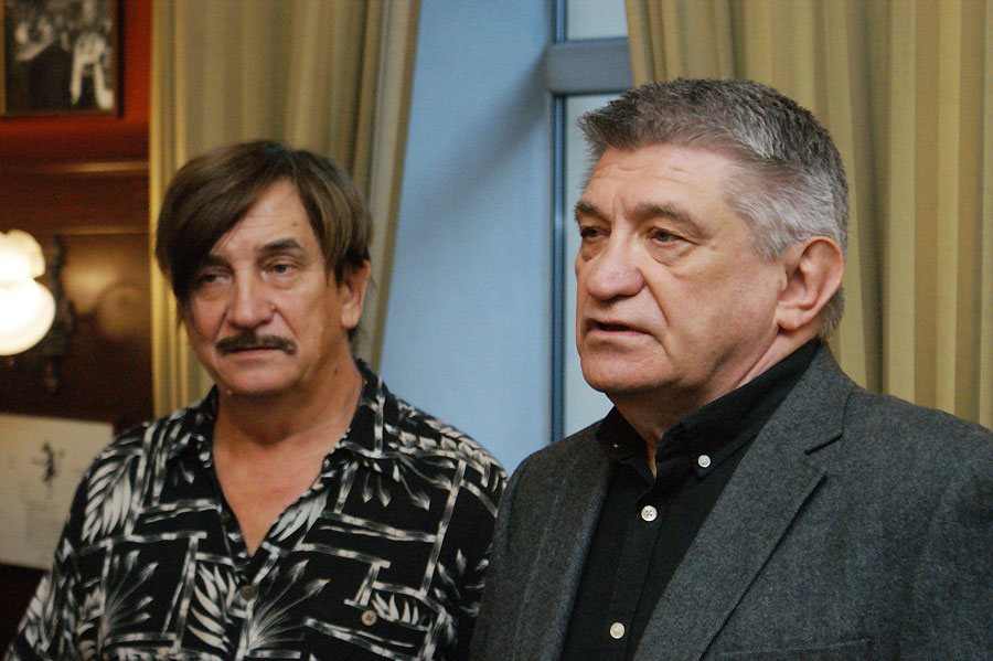 Виктор Тихомиров, Александр Сокуров