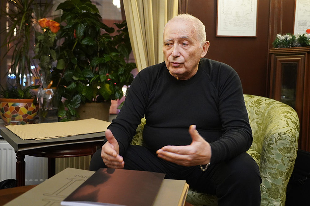 Валерий Мишин