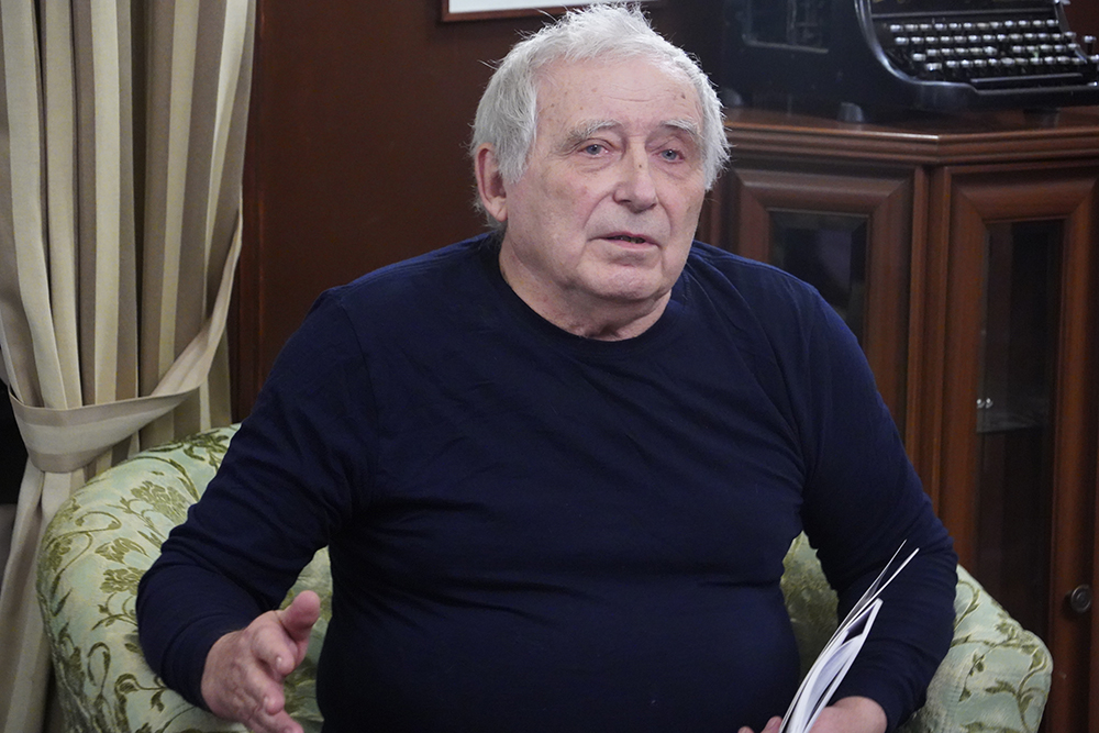 Валерий Мишин