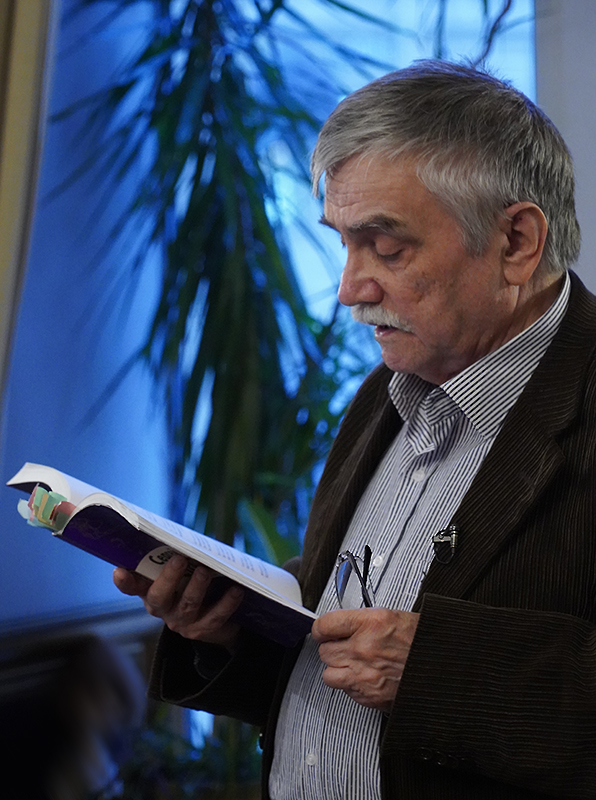 Сергей Стратановский