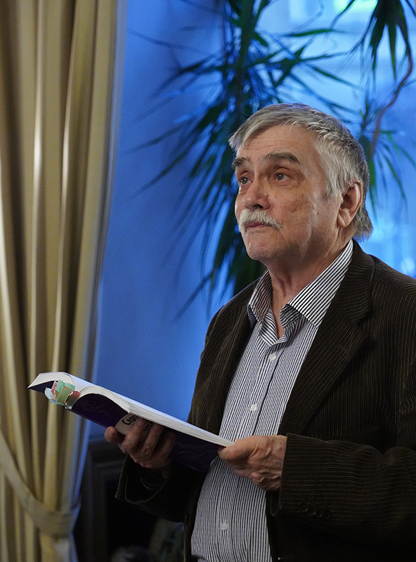 Сергей Стратановский