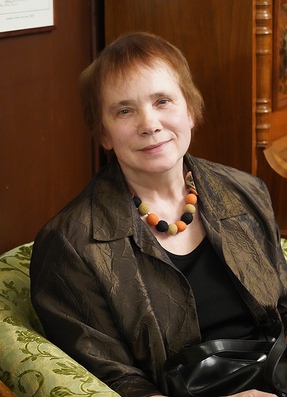 Елена Динабург