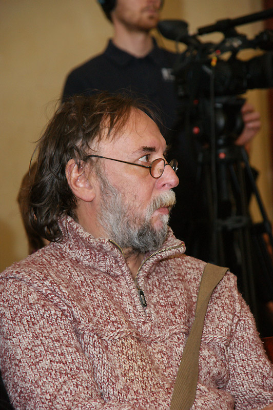 Владимир Комельфо