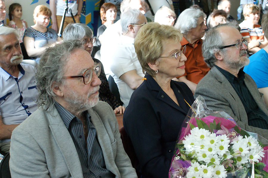 Олег Яхнин, Валентина Орлова, Всеволод Багно