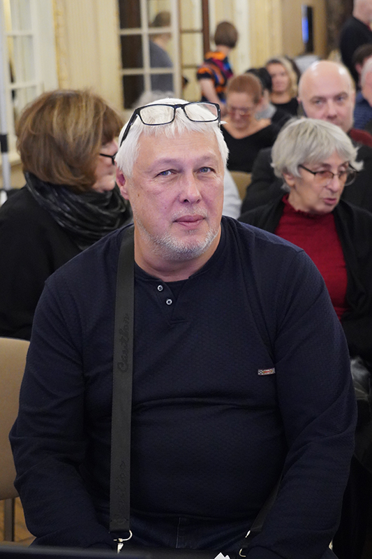 Дмитрий Огурцов