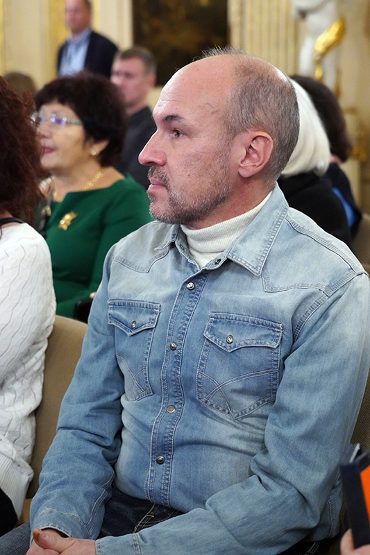 Алексей Дмитренко