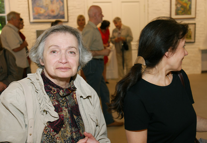 Изабелла Белят, Ирина Шигабутдинова