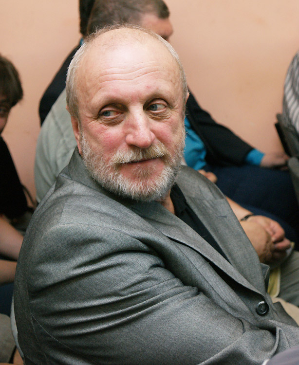 Евгений Линов