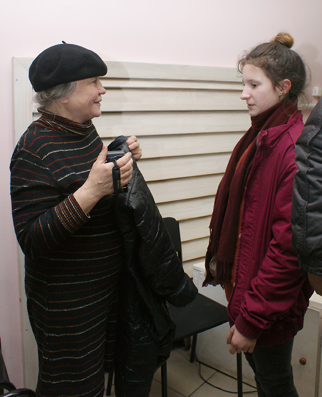 Анна Иколнникова, Таисия Заславская