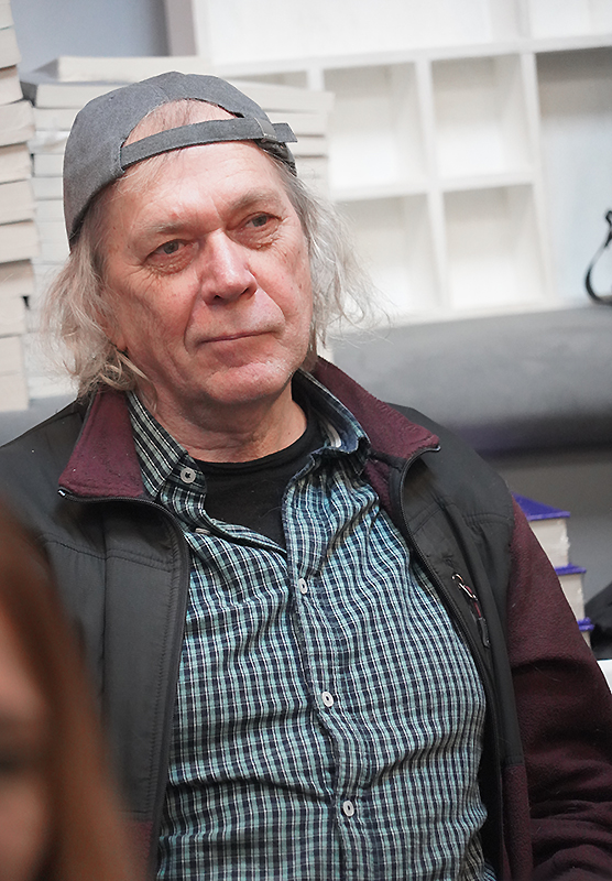 Владимир Козин