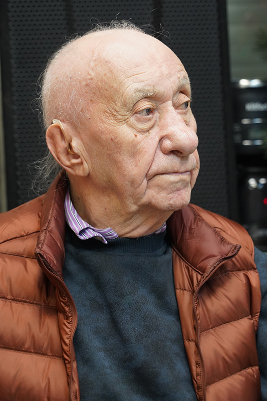 Анатолий Заславский