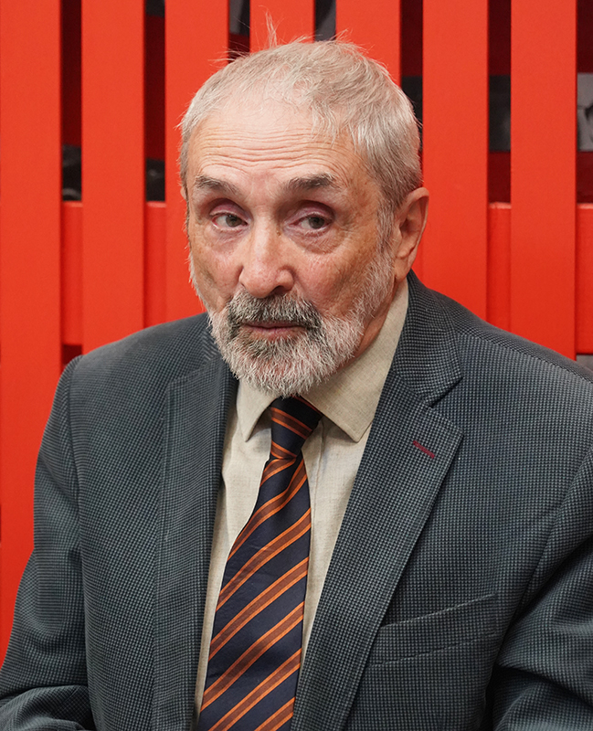 Валерий Сажин