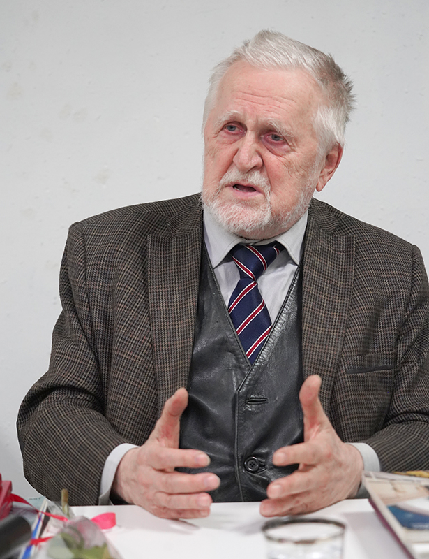 Юлий Рыбаков